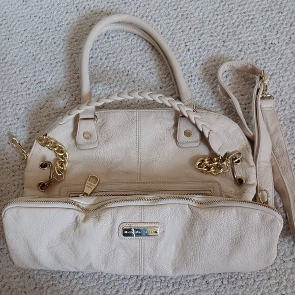 Steve Madden Chunky Gold Chain Purse Tan Faux Pebble Leather Zippers Tote Bag - Picture 3 of 8